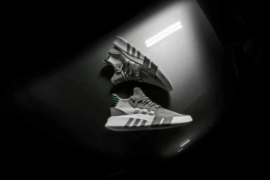 Adidas Legacy : Aesthetic Shoe Pair 